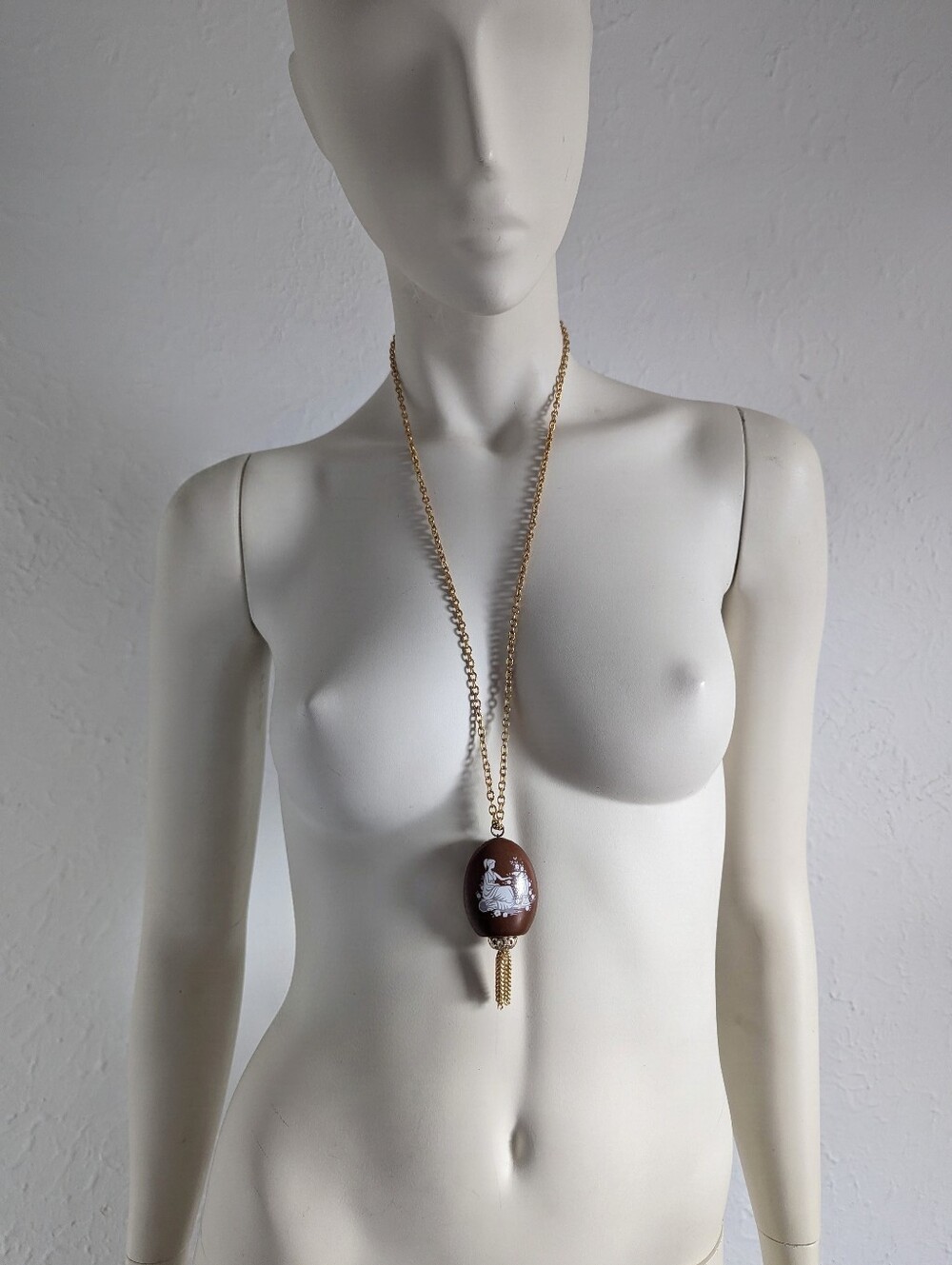 Rare! Vintage Grecian Motif Ceramic Perfume Pomander Long Chain Necklace